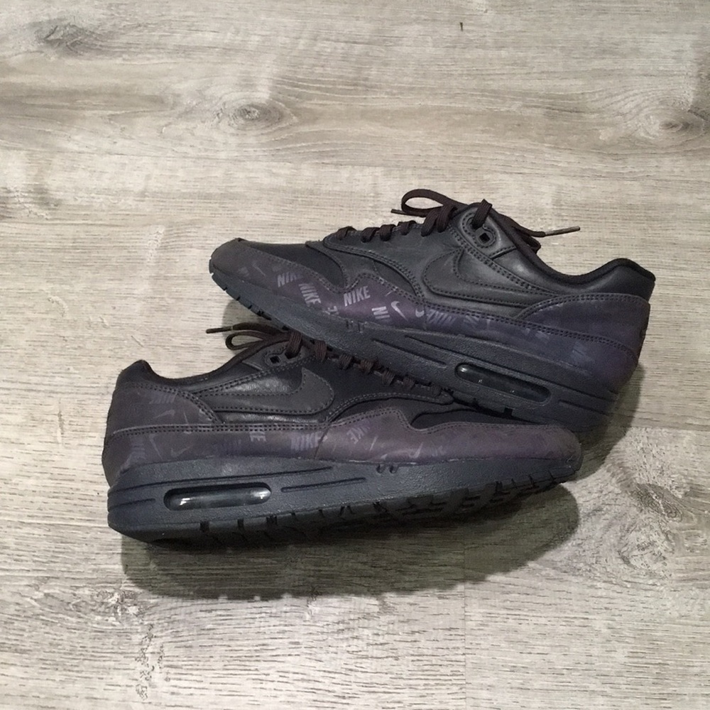 Nike air Max 1 LX Oil Gray